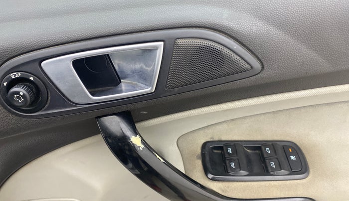 2015 Ford Fiesta TITANIUM DIESEL, Diesel, Manual, 1,35,590 km, Driver Side Door Panels Control