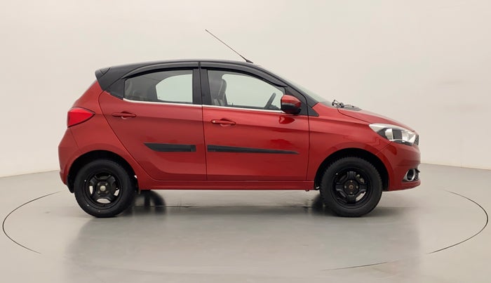 2018 Tata Tiago XZ PETROL, Petrol, Manual, 36,692 km, Right Side View