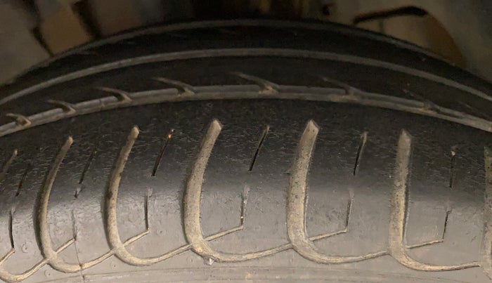 2018 Tata Tiago XZ PETROL, Petrol, Manual, 36,692 km, Right Front Tyre Tread