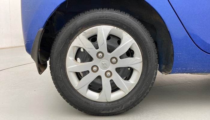 2015 Hyundai Eon MAGNA +, Petrol, Manual, 41,139 km, Right Rear Wheel