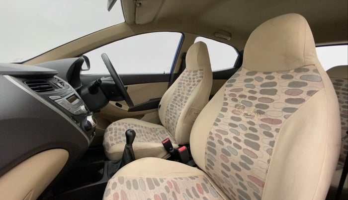 2015 Hyundai Eon MAGNA +, Petrol, Manual, 41,139 km, Right Side Front Door Cabin
