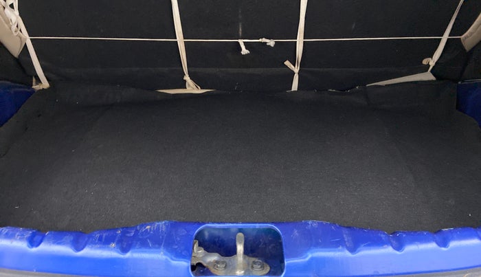 2015 Hyundai Eon MAGNA +, Petrol, Manual, 41,139 km, Boot Inside