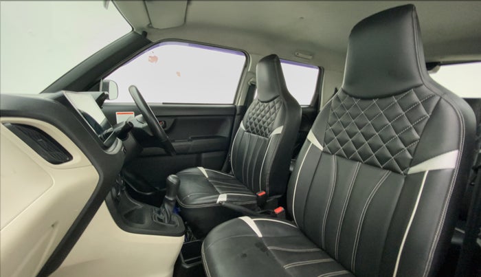 2021 Maruti New Wagon-R LXI CNG 1.0, CNG, Manual, 32,970 km, Right Side Front Door Cabin