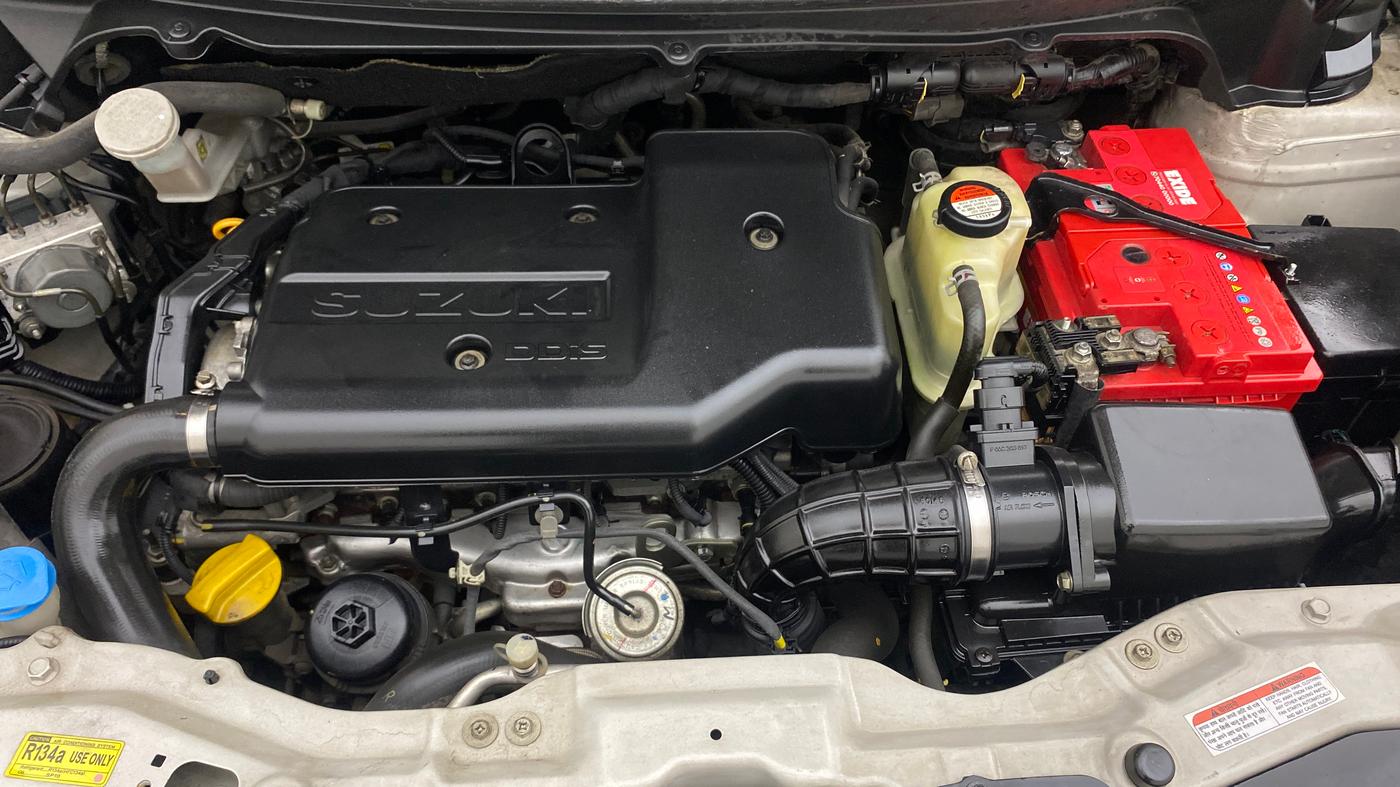 2017 Maruti Ertiga VDI SHVS, Diesel, Manual, 75,638 km, Engine View