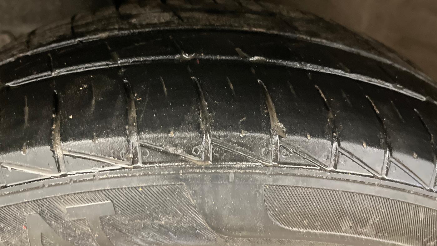 2023 Maruti Celerio VXI CNG, CNG, Manual, 35,521 km, Left Front Tyre Tread