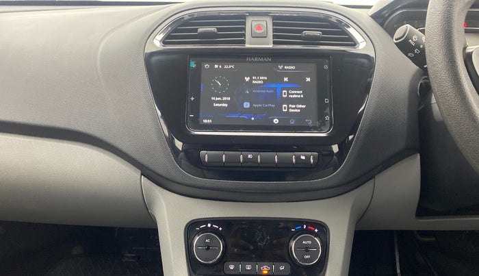 2020 Tata Tiago XZA+ DUAL TONE 1.2RTN, Petrol, Automatic, 25,527 km, Air Conditioner