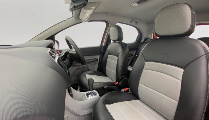 2020 Tata Tiago XZA+ DUAL TONE 1.2RTN, Petrol, Automatic, 25,527 km, Right Side Front Door Cabin