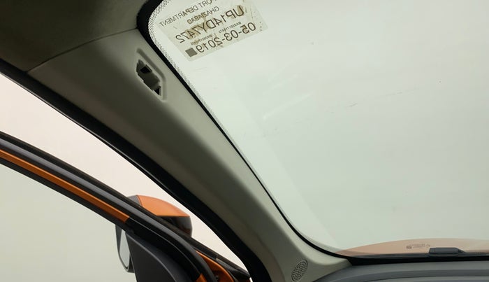 2019 Tata Harrier XZ 2.0L, Diesel, Manual, 52,622 km, Left A pillar - Trim cover missing