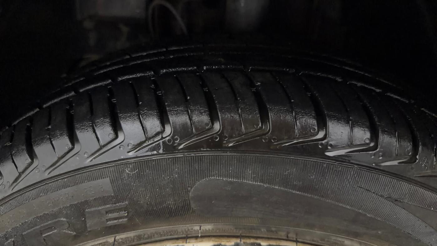 2024 Tata Tiago XE PETROL, Petrol, Manual, 15,368 km, Left Front Tyre Tread