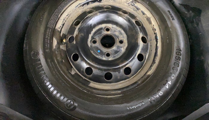 2014 Maruti Swift VXI, Petrol, Manual, 73,057 km, Spare Tyre