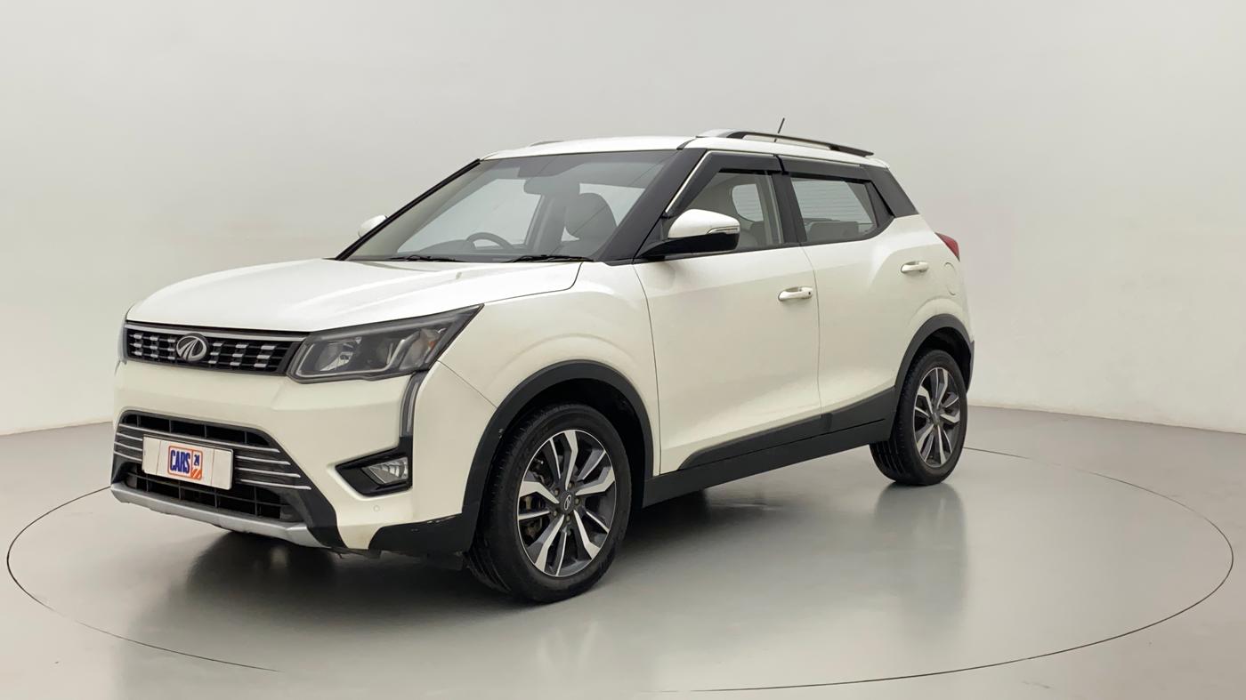 2020 Mahindra XUV300 1.2 W8 OPT, Petrol, Manual, 92,011 km, Left Front Diagonal