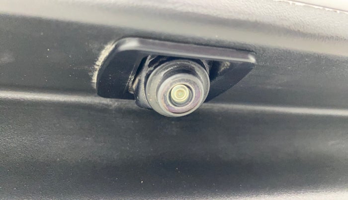 2019 Ford New Figo TITANIUM 1.2 PETROL MT, Petrol, Manual, 33,613 km, Parking Camera