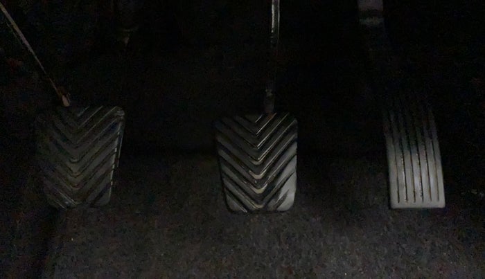 2013 Hyundai Verna FLUIDIC 1.4 VTVT, Petrol, Manual, 43,978 km, Pedals