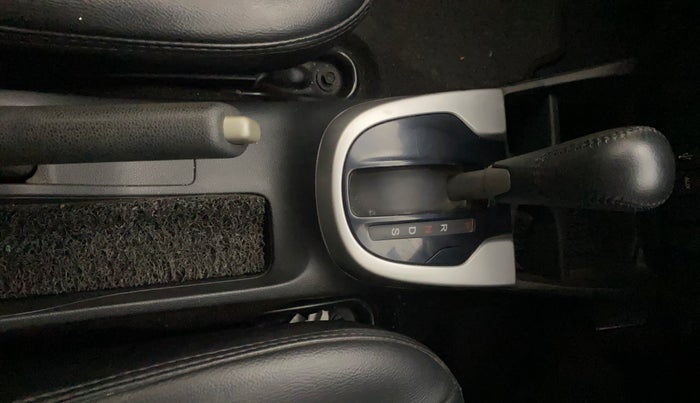 2018 Honda Jazz 1.2L I-VTEC V AT, Petrol, Automatic, 3,945 km, Gear Lever