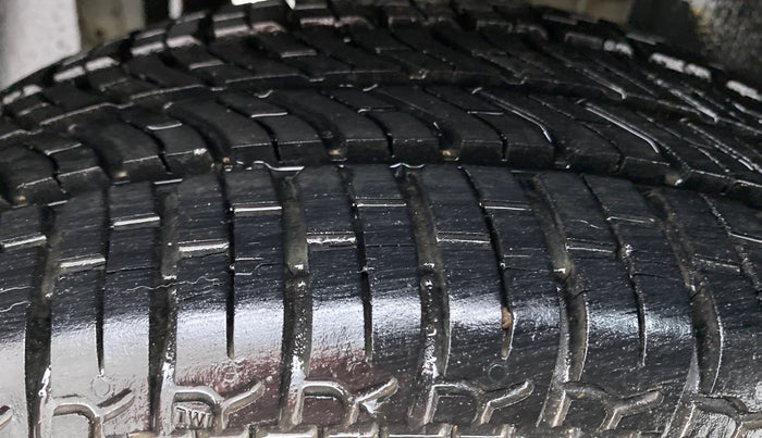 2017 Tata Nano TWIST XTA, Petrol, Automatic, 3,590 km, Right Rear Tyre Tread