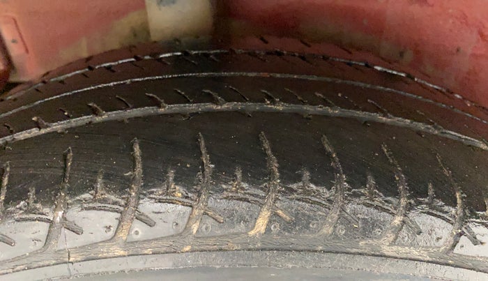 2014 Maruti Celerio VXI AMT, Petrol, Automatic, 53,982 km, Right Rear Tyre Tread