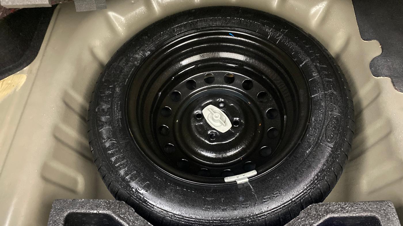2017 Maruti Ciaz ZETA 1.4  AT PETROL, Petrol, Automatic, 19,223 km, Spare Tyre
