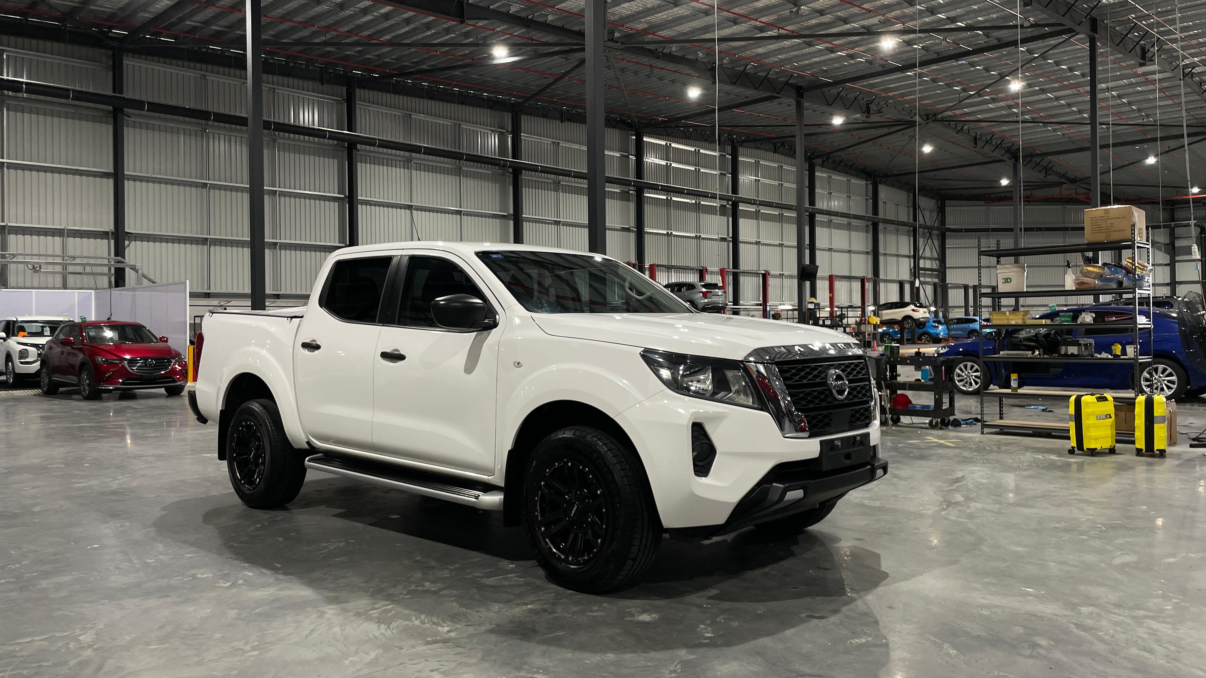 Nissan Navara image
