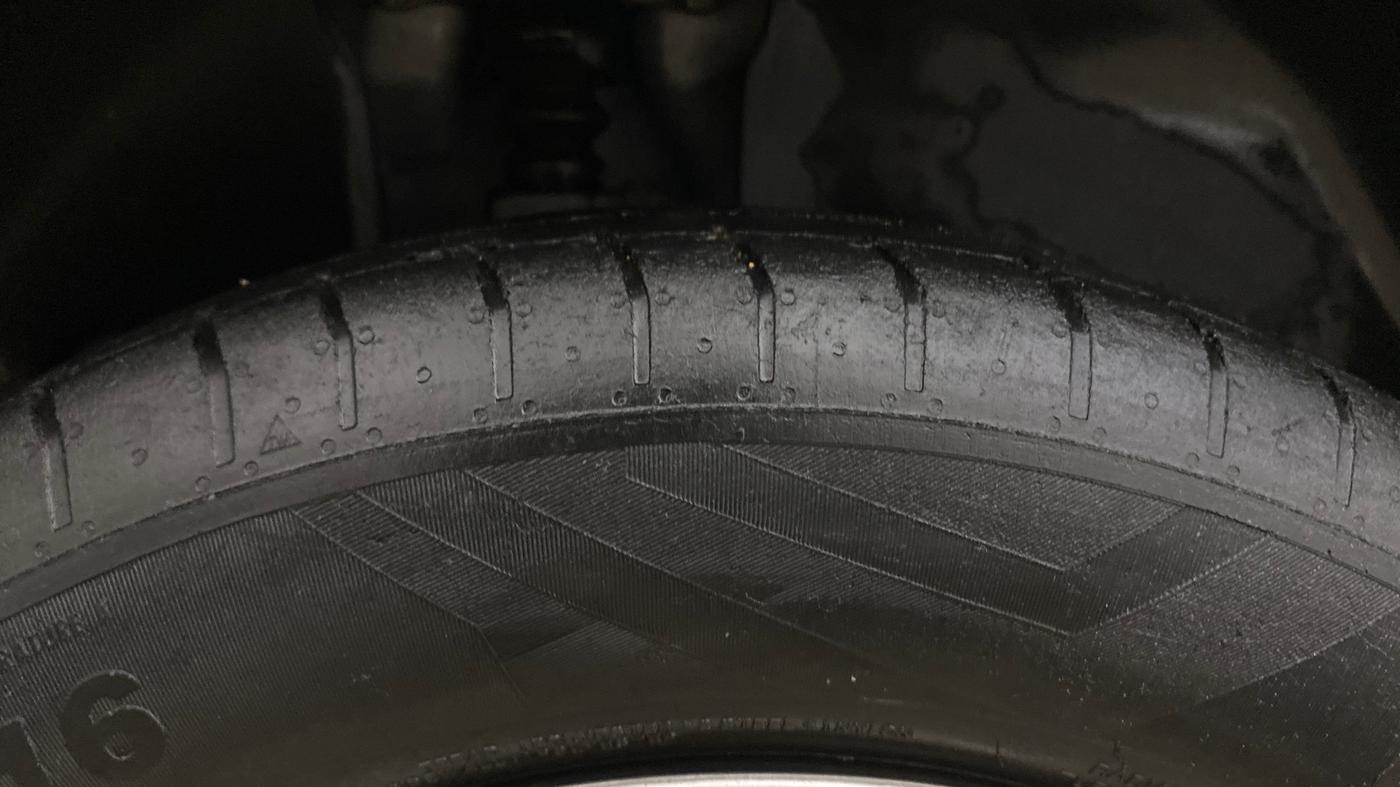 2021 Hyundai Creta EX 1.5 PETROL, Petrol, Manual, 69,659 km, Right Rear Tyre Tread
