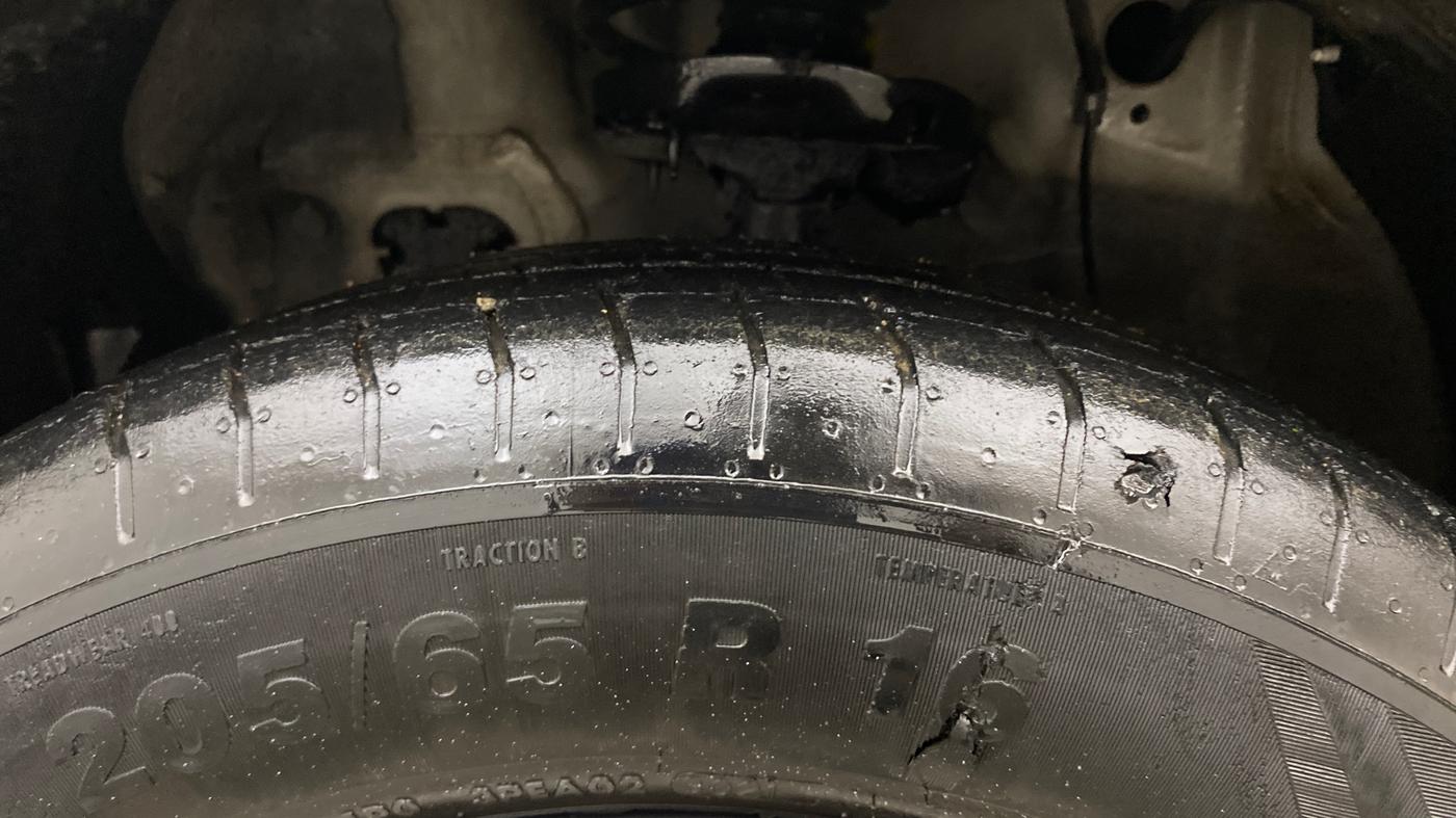 2021 Hyundai Creta EX 1.5 PETROL, Petrol, Manual, 69,659 km, Left Front Tyre Tread