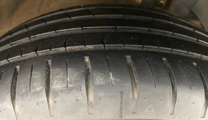 2021 Toyota Glanza G CVT, Petrol, Automatic, 12,083 km, Left Front Tyre Tread