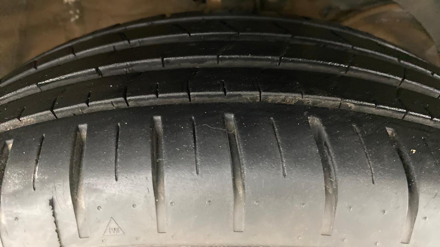 2021 Toyota Glanza G CVT, Petrol, Automatic, 12,083 km, Right Front Tyre Tread