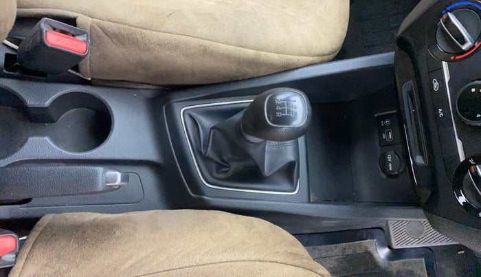 2016 Hyundai Elite i20 MAGNA 1.2, Petrol, Manual, 34,724 km, Gear Lever