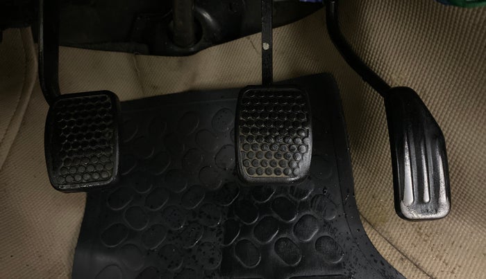 2010 Maruti Alto LXI, Petrol, Manual, 60,345 km, Pedals