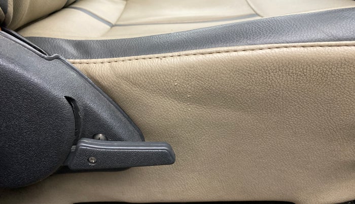 2010 Maruti Alto LXI, Petrol, Manual, 60,345 km, Driver Side Adjustment Panel