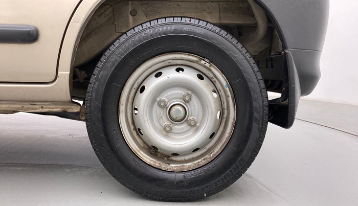 2010 Maruti Alto LXI, Petrol, Manual, 60,345 km, Left Rear Wheel