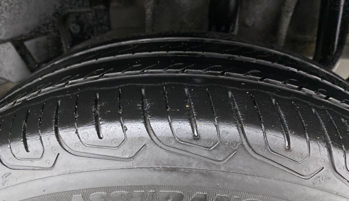 2022 Tata TIGOR XZ CNG, CNG, Manual, 25,981 km, Left Rear Tyre Tread