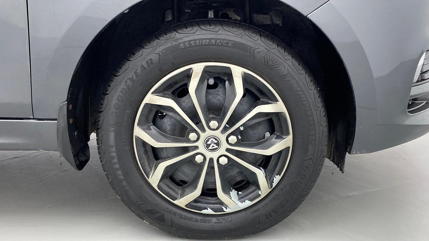 2022 Tata TIGOR XZ CNG, CNG, Manual, 25,981 km, Right Front Wheel
