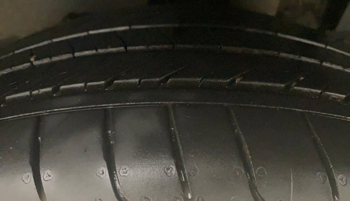 2020 KIA SELTOS HTX IVT 1.5 PETROL, Petrol, Automatic, 57,595 km, Left Rear Tyre Tread