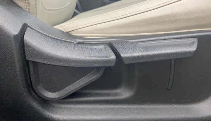 2020 KIA SELTOS HTX IVT 1.5 PETROL, Petrol, Automatic, 57,595 km, Driver Side Adjustment Panel