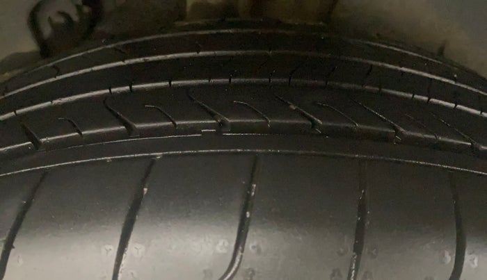 2020 KIA SELTOS HTX IVT 1.5 PETROL, Petrol, Automatic, 57,595 km, Right Rear Tyre Tread