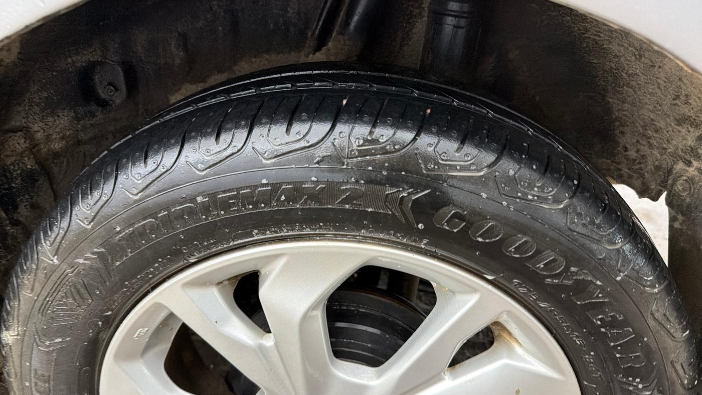 2018 Honda Amaze 1.2L I-VTEC V CVT, Petrol, Automatic, 42,649 km, Left Rear Tyre Tread