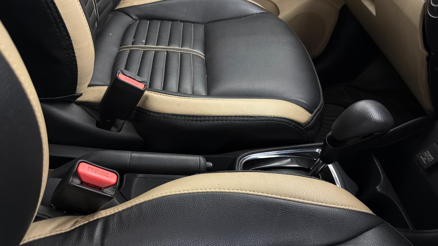 2018 Honda Amaze 1.2L I-VTEC V CVT, Petrol, Automatic, 42,649 km, Gear Lever