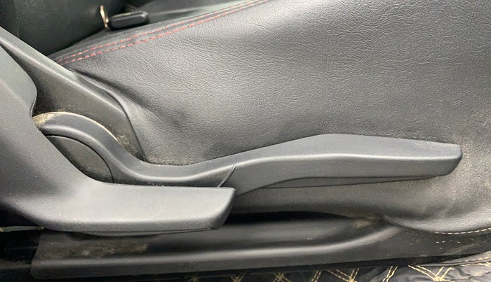 2021 Maruti Baleno ZETA PETROL 1.2, Petrol, Manual, 1,01,255 km, Driver Side Adjustment Panel