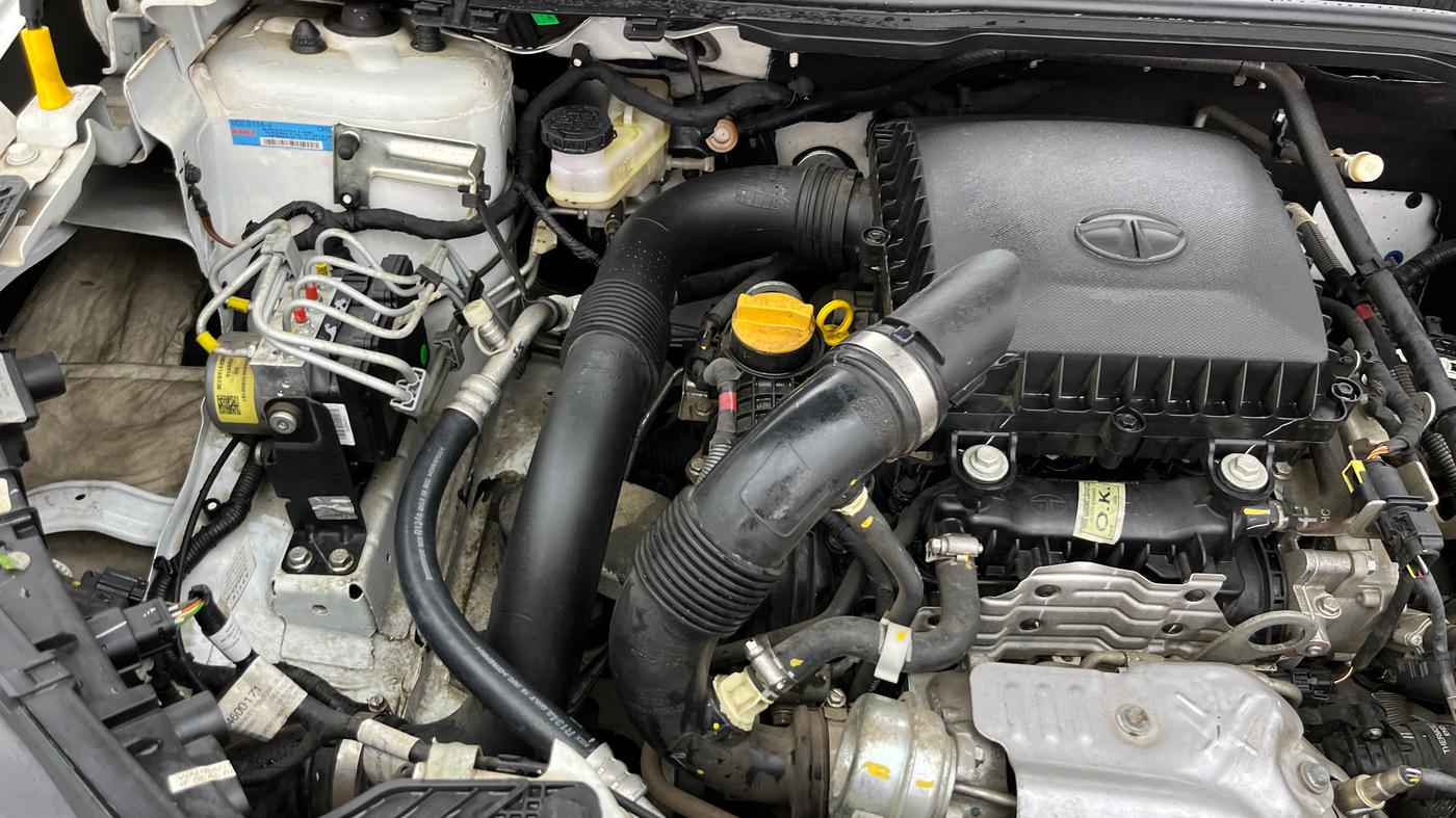 2023 Tata NEXON CREATIVE+ AMT 1.2 PETROL, Petrol, Automatic, 12,295 km, Engine View - Right