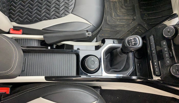 2022 Tata NEXON XZ PLUS PETROL, Petrol, Manual, 30,851 km, Gear Lever