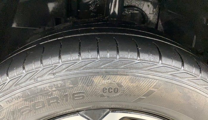 2022 Tata NEXON XZ PLUS PETROL, Petrol, Manual, 30,851 km, Left Front Tyre Tread