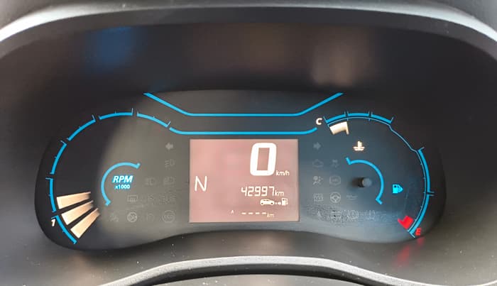 2021 Renault Kwid RXT 1.0 AMT (O), Petrol, Automatic, 42,995 km, Odometer Image