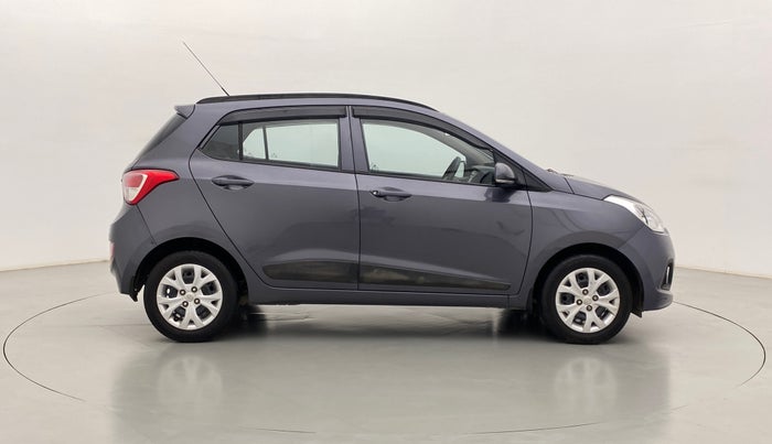 2015 Hyundai Grand i10 SPORTZ 1.2 KAPPA VTVT, Petrol, Manual, 31,123 km, Right Side View