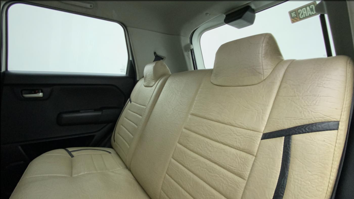 2019 Maruti New Wagon-R VXI 1.2, Petrol, Manual, 57,486 km, Right Side Rear Door Cabin