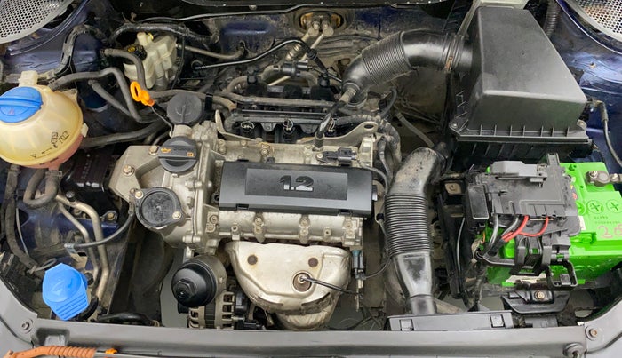 2013 Volkswagen Polo COMFORTLINE 1.2L PETROL, Petrol, Manual, 79,284 km, Open Bonet