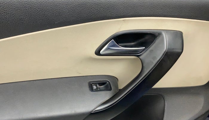 2013 Volkswagen Polo COMFORTLINE 1.2L PETROL, Petrol, Manual, 79,284 km, Left front window switch / handle - Power window makes minor noise