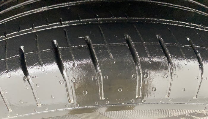 2023 Hyundai Creta S 1.5 PETROL, Petrol, Manual, 32,965 km, Right Front Tyre Tread