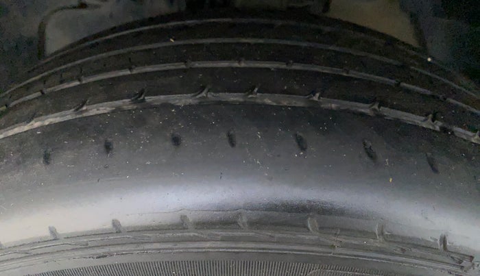 2019 Tata NEXON XT 1.2, Petrol, Manual, 25,080 km, Left Front Tyre Tread