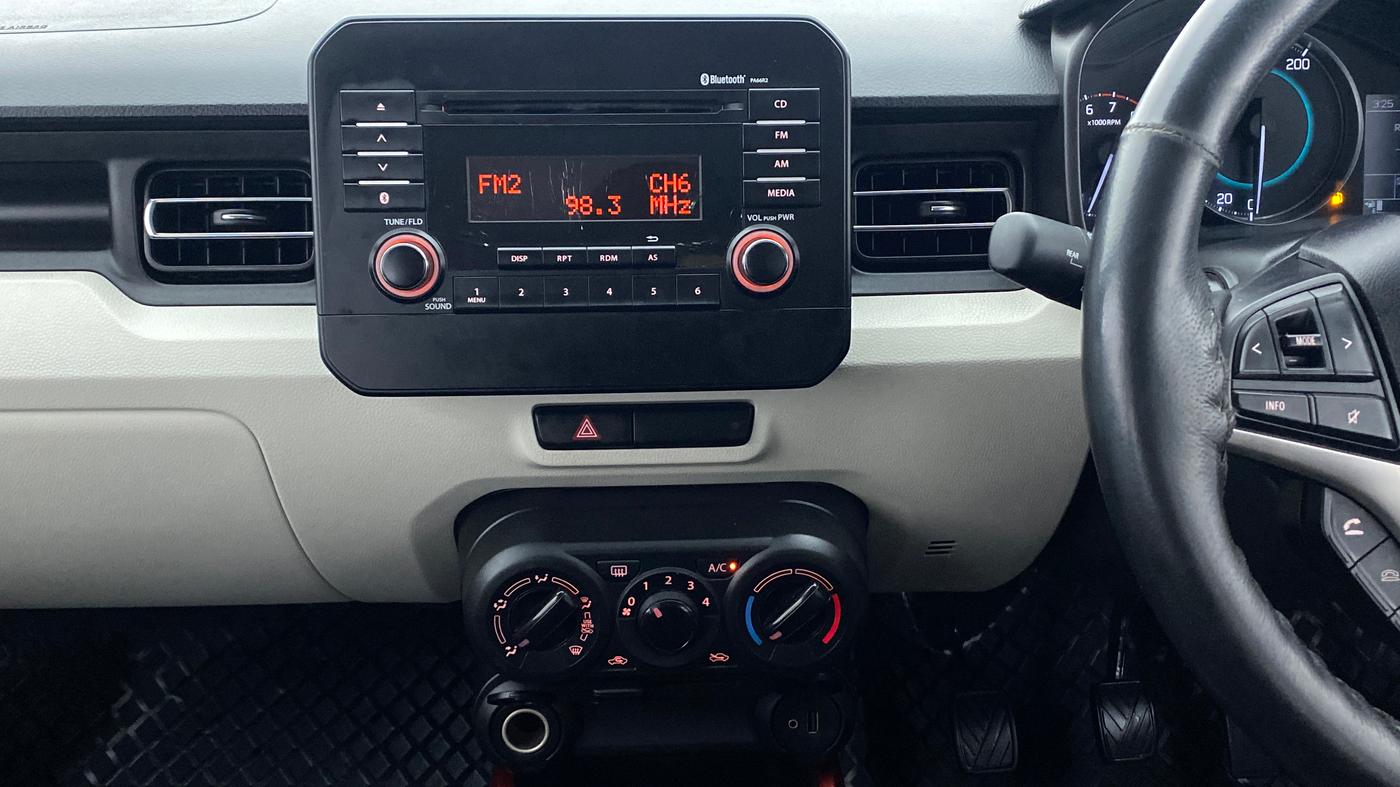 2017 Maruti IGNIS ZETA 1.2 K12 DUAL TONE, Petrol, Manual, 52,680 km, Air Conditioner