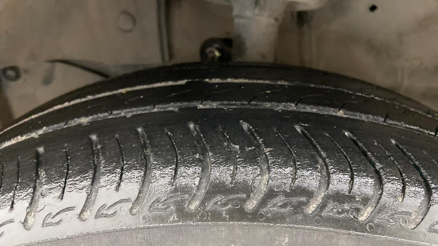 2019 Honda Amaze 1.2L I-VTEC V, Petrol, Manual, 58,789 km, Left Front Tyre Tread